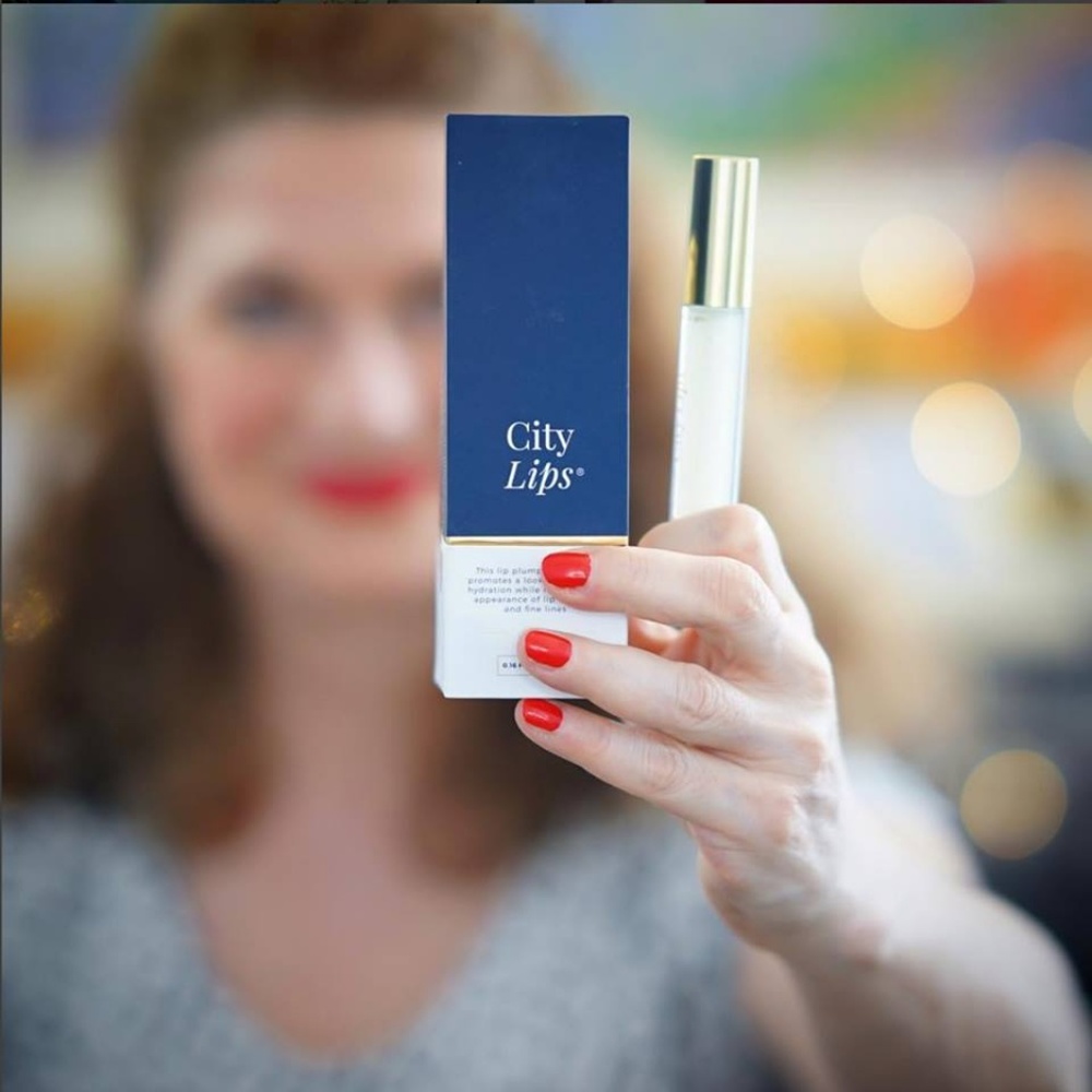 CITY LIPS Plumping Lip Gloss